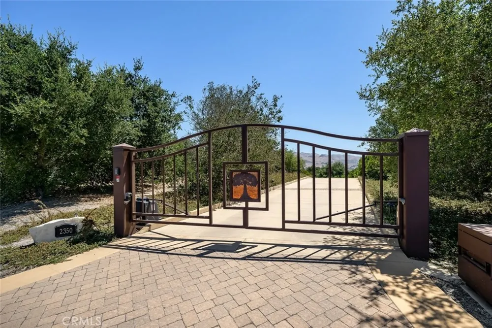 2350 Camino Edna San Luis Obispo, CA 93401