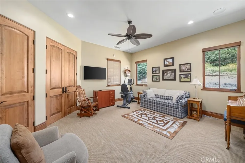 2350 Camino Edna San Luis Obispo, CA 93401