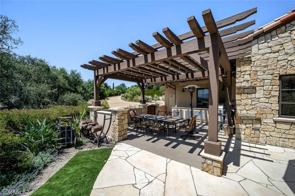 2350 Camino Edna San Luis Obispo, CA 93401
