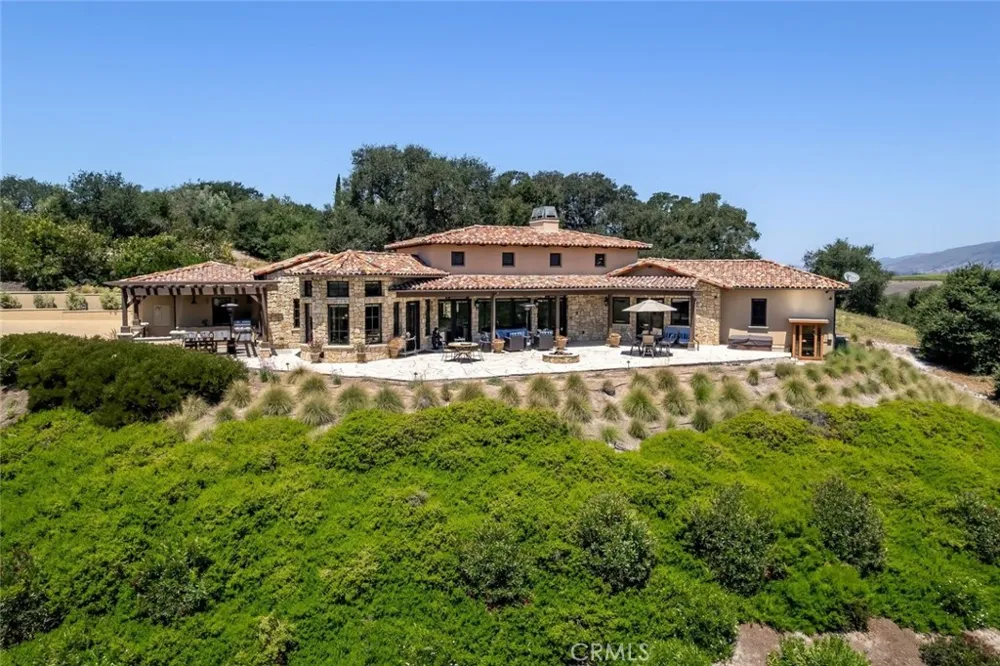 2350 Camino Edna San Luis Obispo, CA 93401