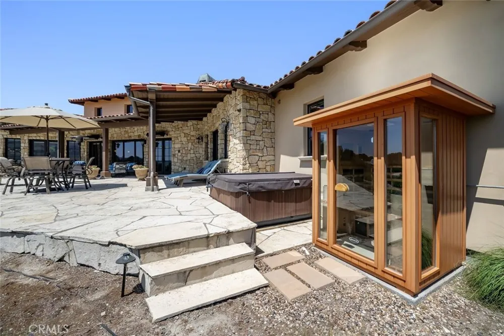 2350 Camino Edna San Luis Obispo, CA 93401