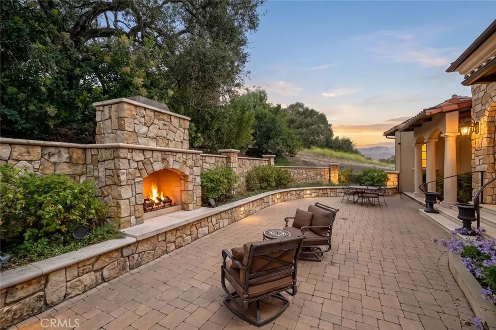 2350 Camino Edna San Luis Obispo, CA 93401