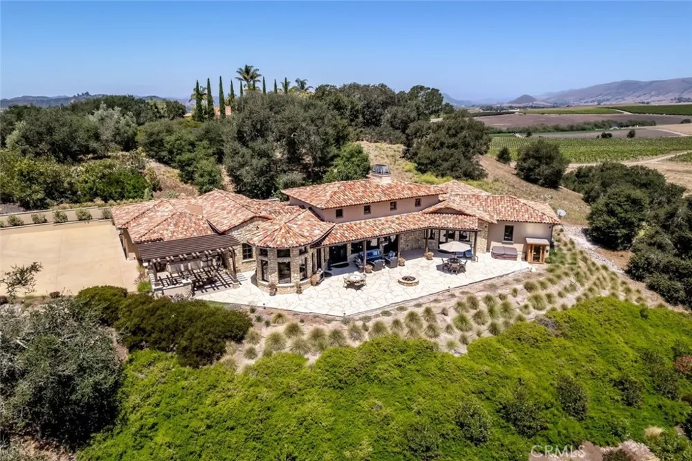 2350 Camino Edna San Luis Obispo, CA 93401