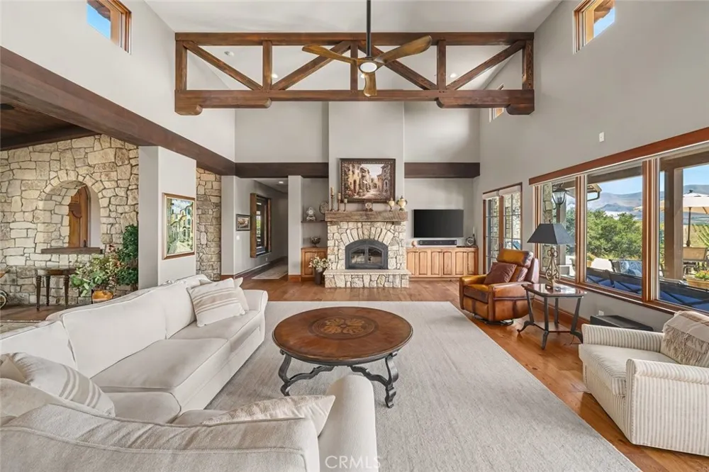 2350 Camino Edna San Luis Obispo, CA 93401