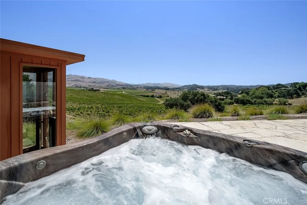 2350 Camino Edna San Luis Obispo, CA 93401