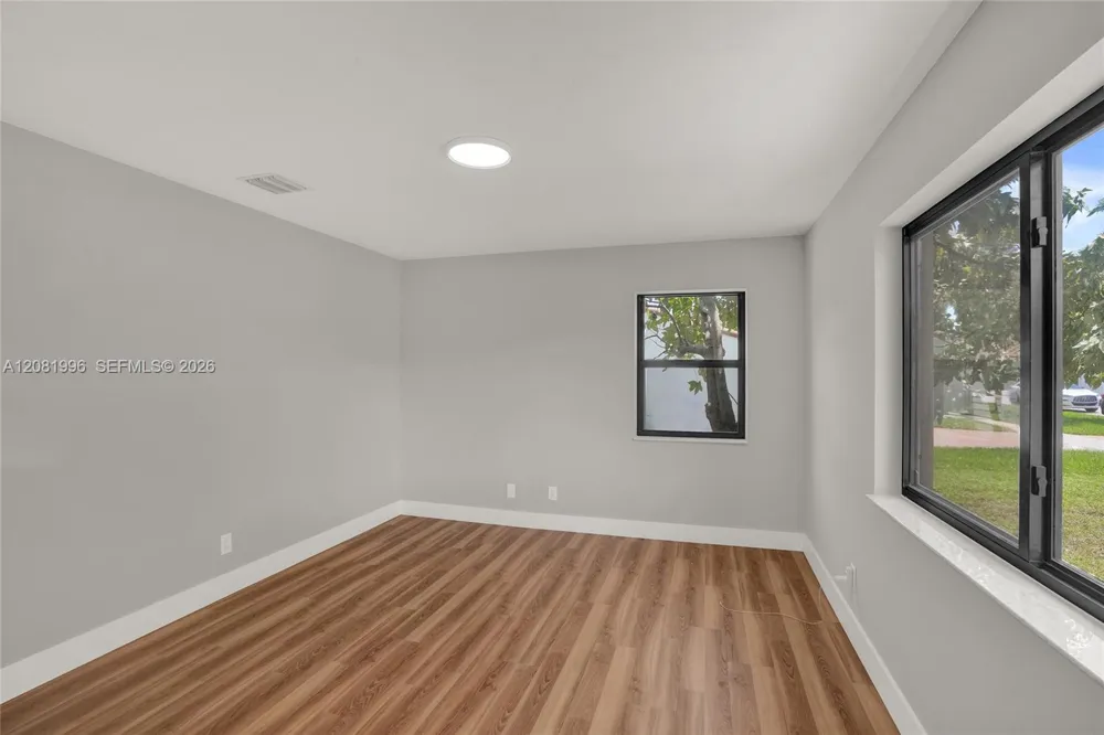 555 NW 124th St North Miami, FL 33168
