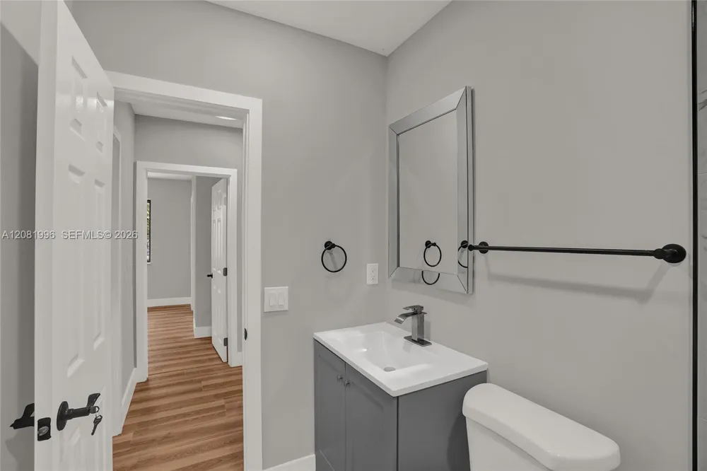 555 NW 124th St North Miami, FL 33168