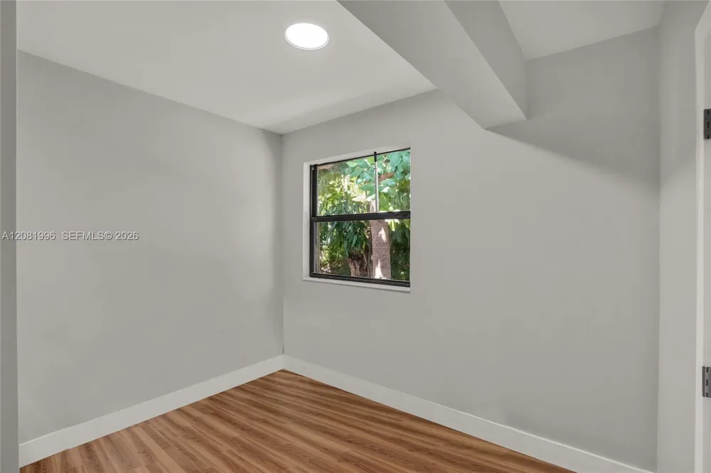 555 NW 124th St North Miami, FL 33168