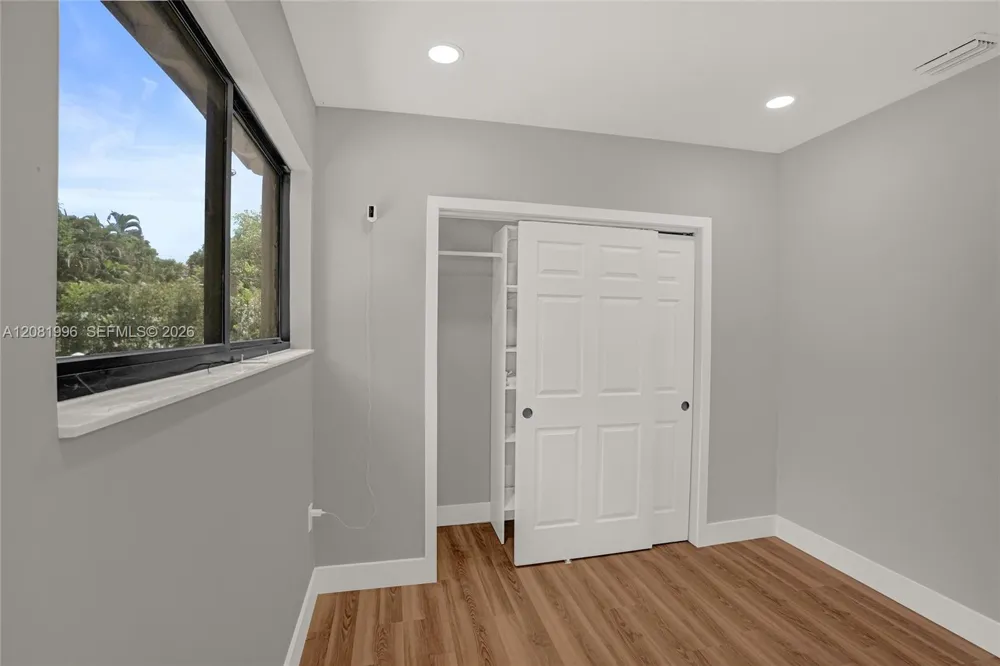 555 NW 124th St North Miami, FL 33168