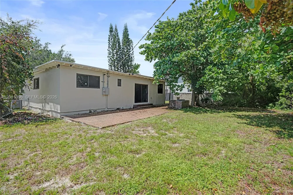 555 NW 124th St North Miami, FL 33168