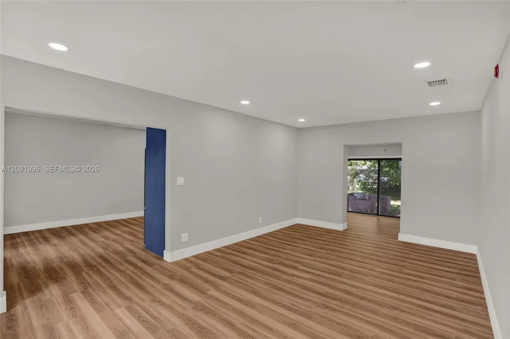 555 NW 124th St North Miami, FL 33168