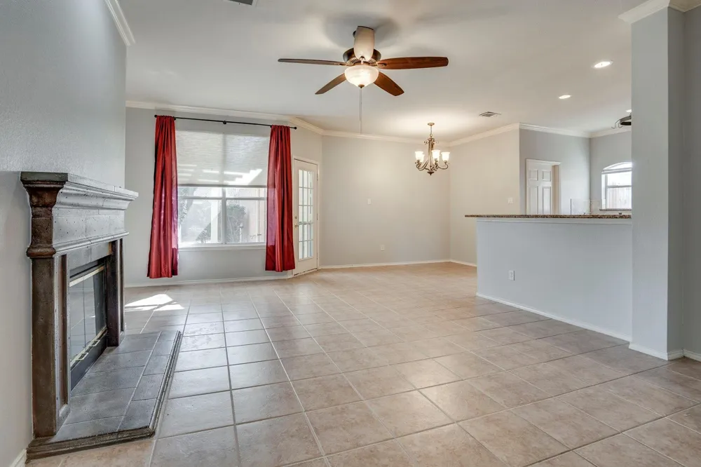 3816 Johnson Drive Carrollton, TX 75010