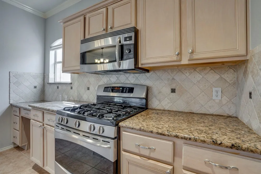 3816 Johnson Drive Carrollton, TX 75010