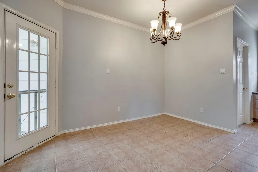 3816 Johnson Drive Carrollton, TX 75010