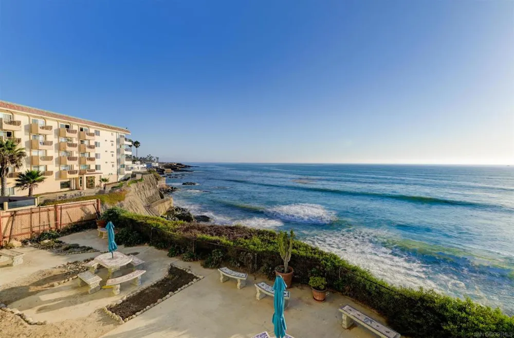 4909 Orchard Avenue #103 San Diego, CA 92107