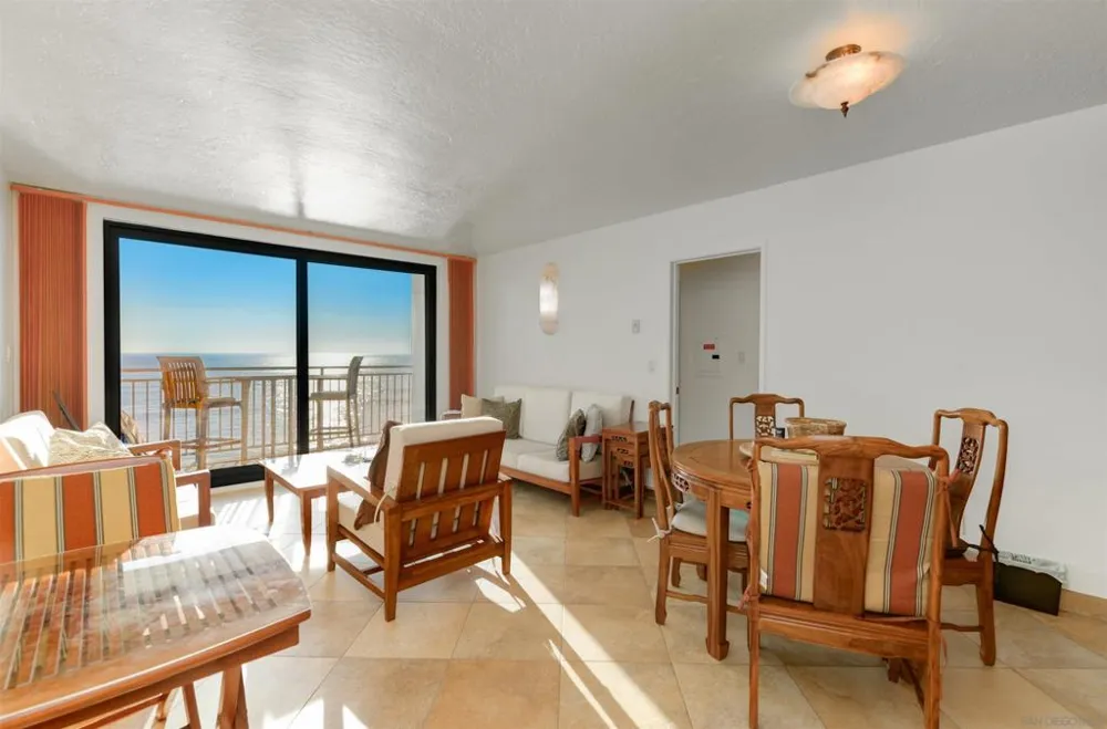 4909 Orchard Avenue #103 San Diego, CA 92107