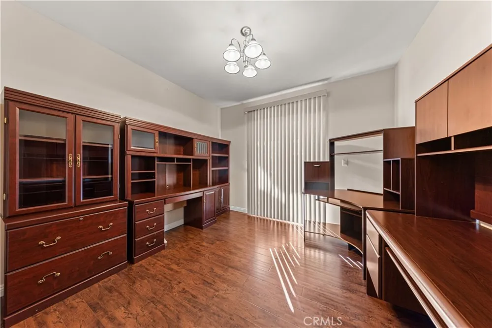5215 Buffington El Monte, CA 91732
