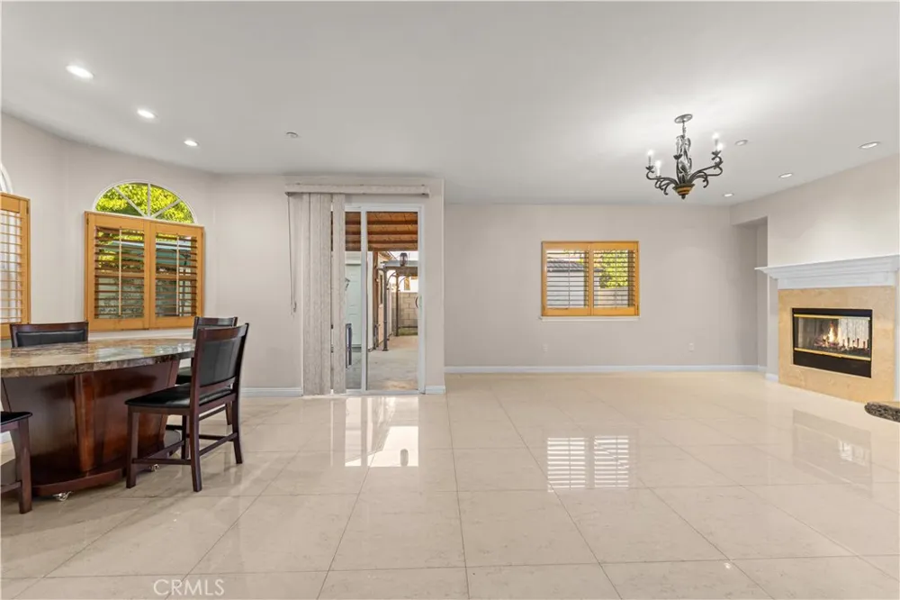 5215 Buffington El Monte, CA 91732