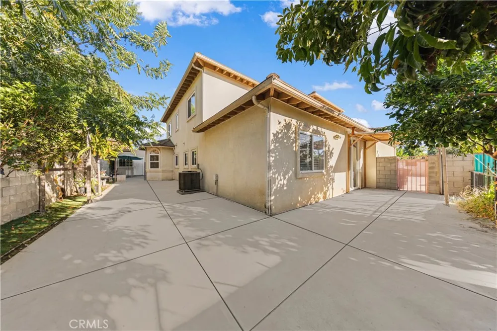 5215 Buffington El Monte, CA 91732