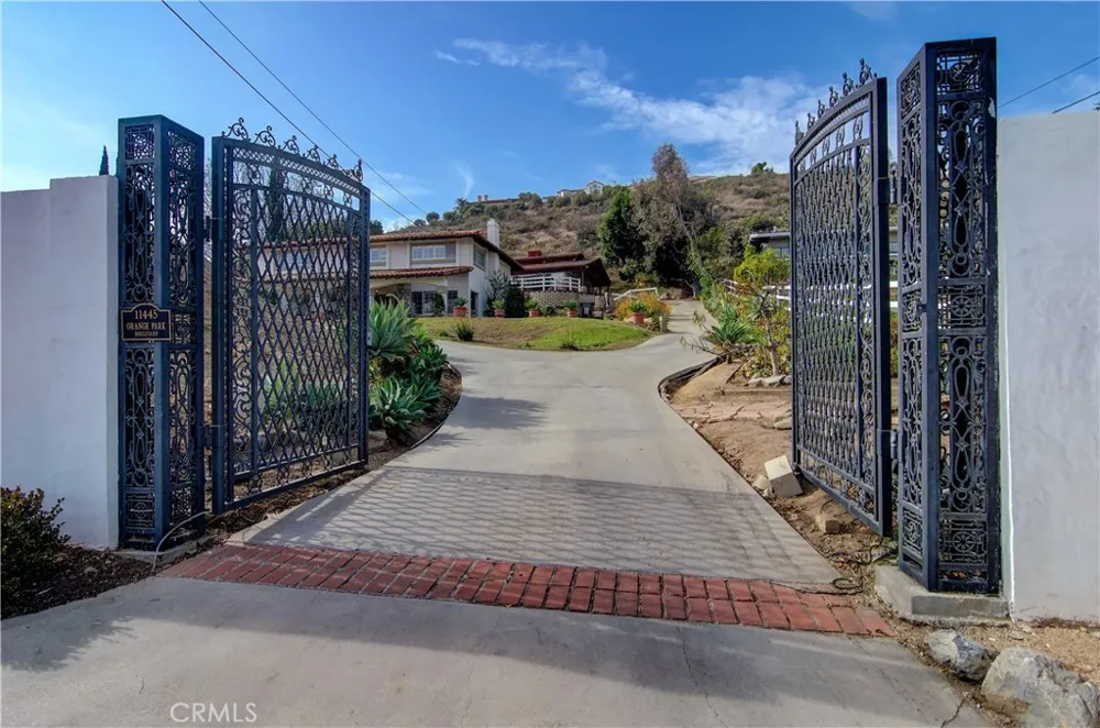 11445 Orange Park Boulevard Orange, CA 92869