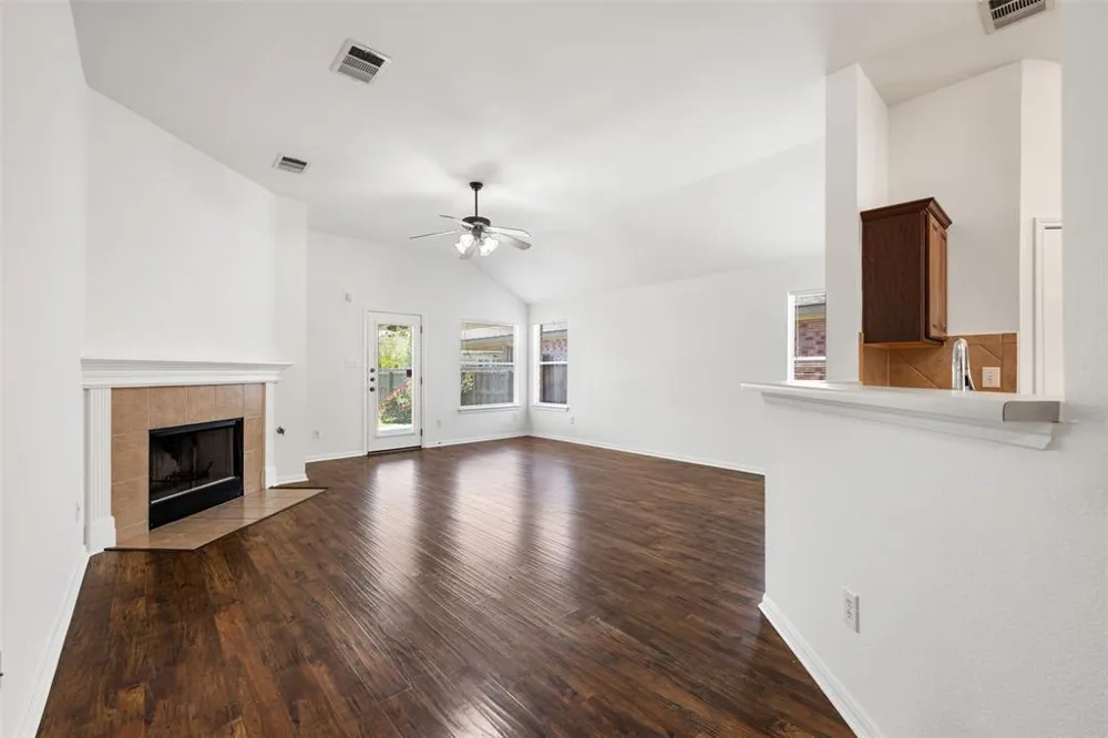 10936 Furrow Hill Drive Austin, TX 78754