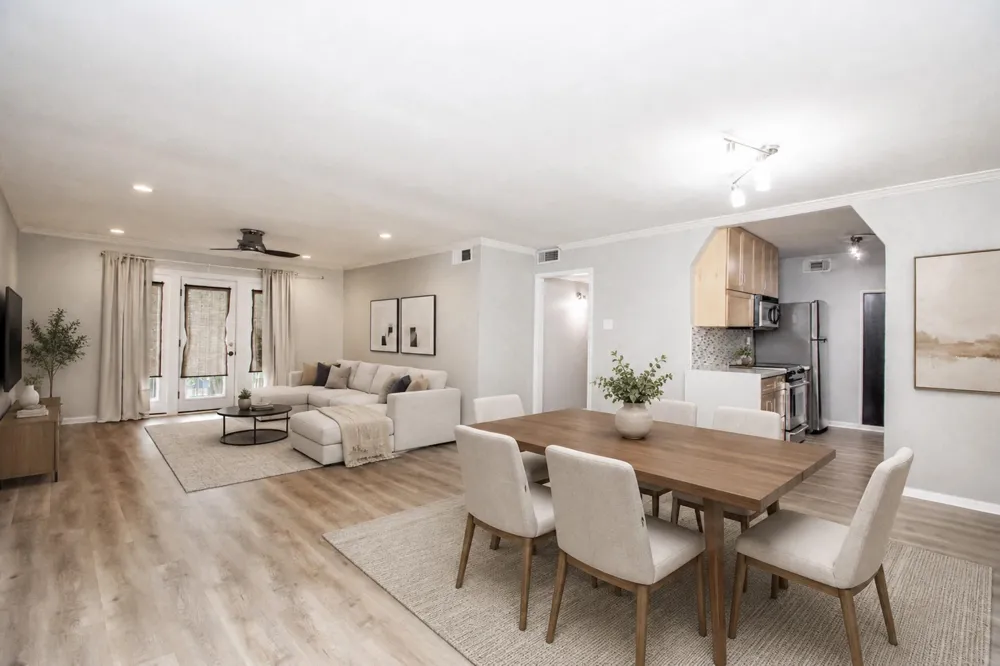 7575 Katy Freeway #92 Houston, TX 77024