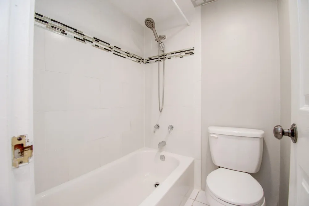 7575 Katy Freeway #92 Houston, TX 77024