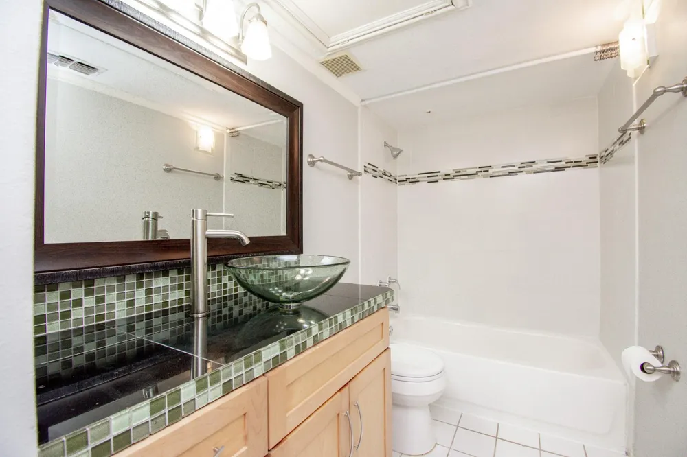 7575 Katy Freeway #92 Houston, TX 77024