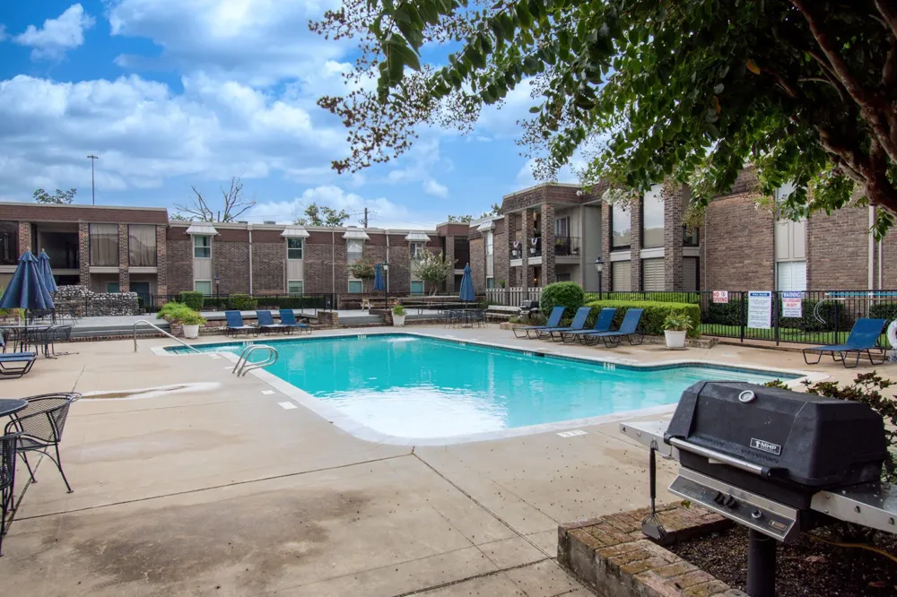 7575 Katy Freeway #92 Houston, TX 77024