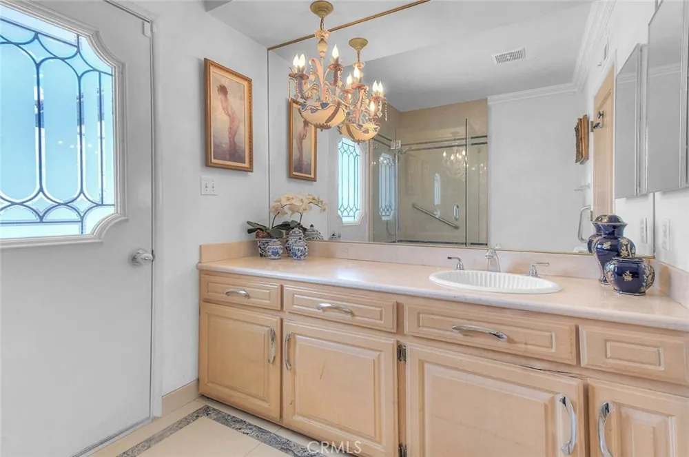 201 E Burke Montebello, CA 90640