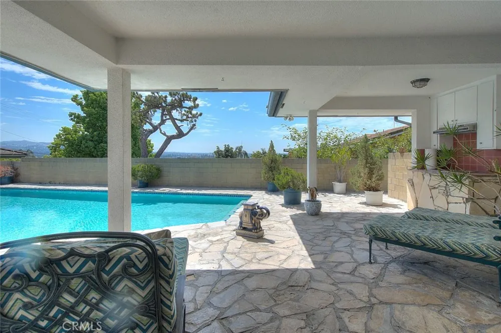 201 E Burke Montebello, CA 90640
