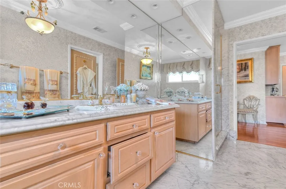 201 E Burke Montebello, CA 90640