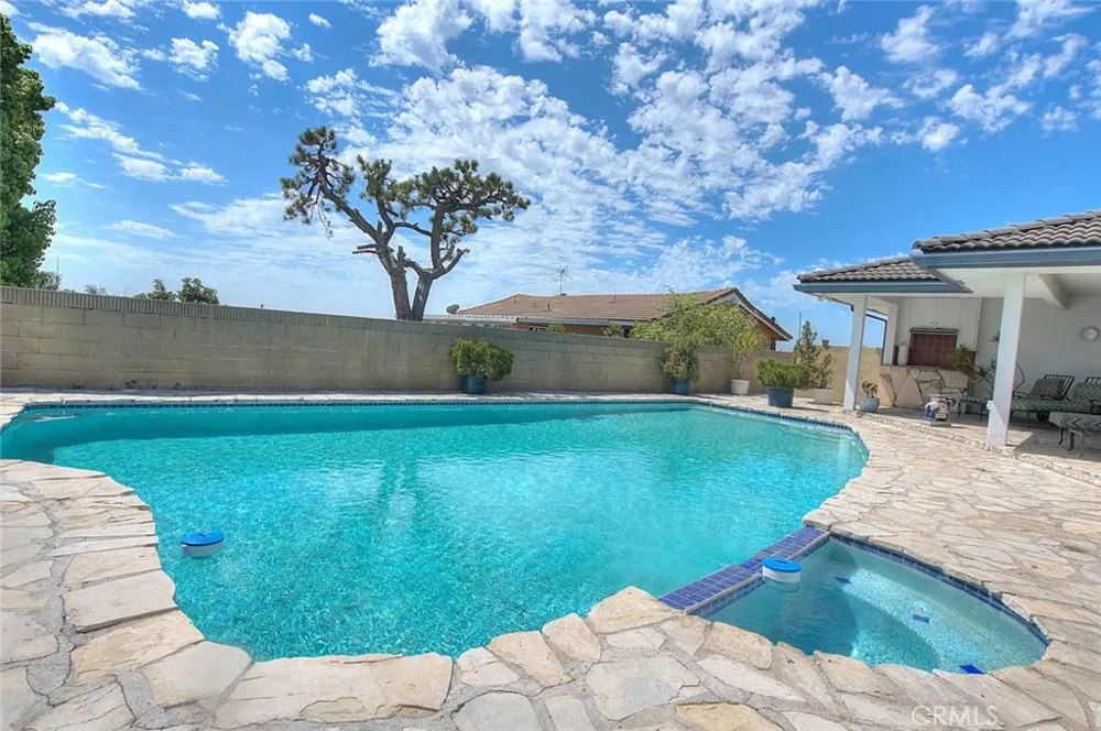 201 E Burke Montebello, CA 90640