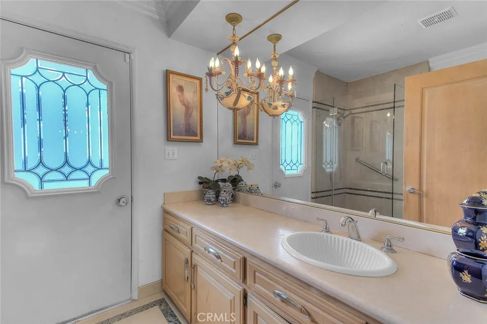 201 E Burke Montebello, CA 90640