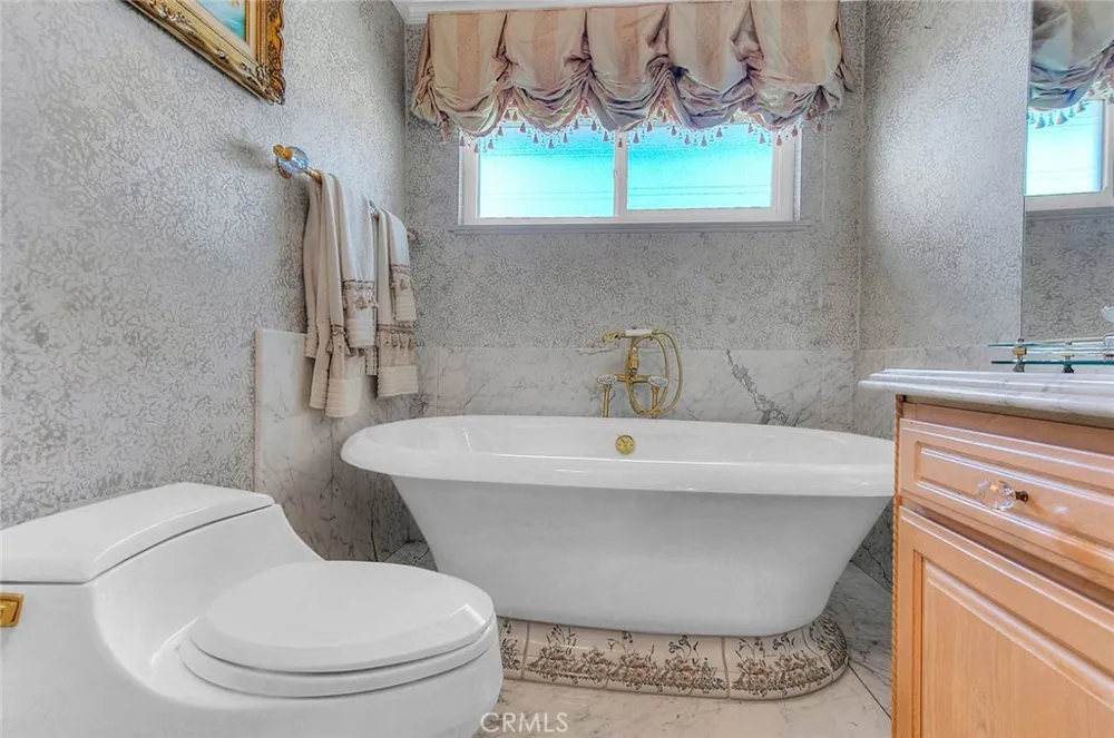 201 E Burke Montebello, CA 90640