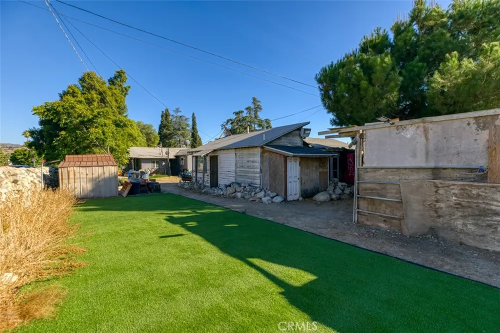 11103 Allegheny Sun Valley, CA 91352