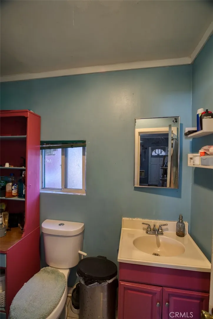 11103 Allegheny Sun Valley, CA 91352