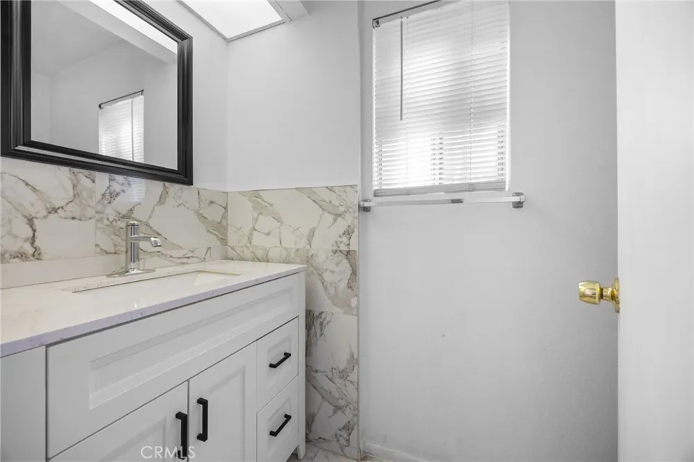 11855 Ramona El Monte, CA 91732