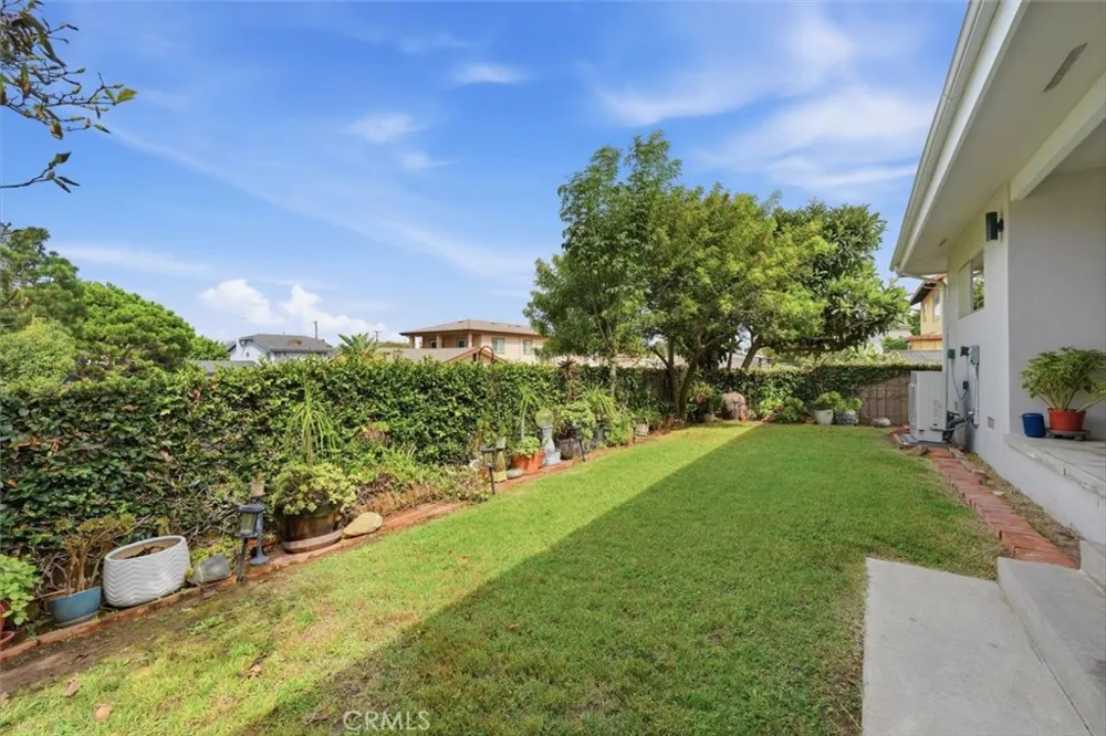 1621 Flower Avenue Torrance, CA 90503