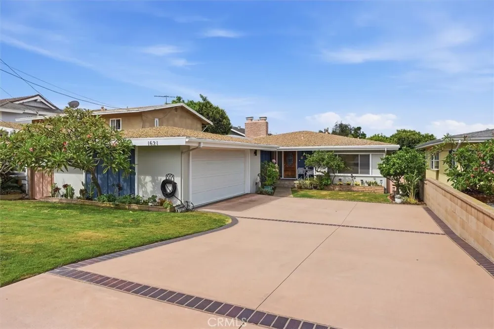 1621 Flower Avenue Torrance, CA 90503
