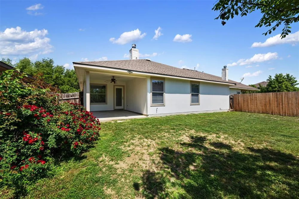 18513 Silent Water Way Pflugerville, TX 78660