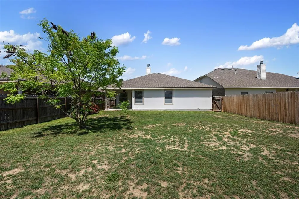 18513 Silent Water Way Pflugerville, TX 78660