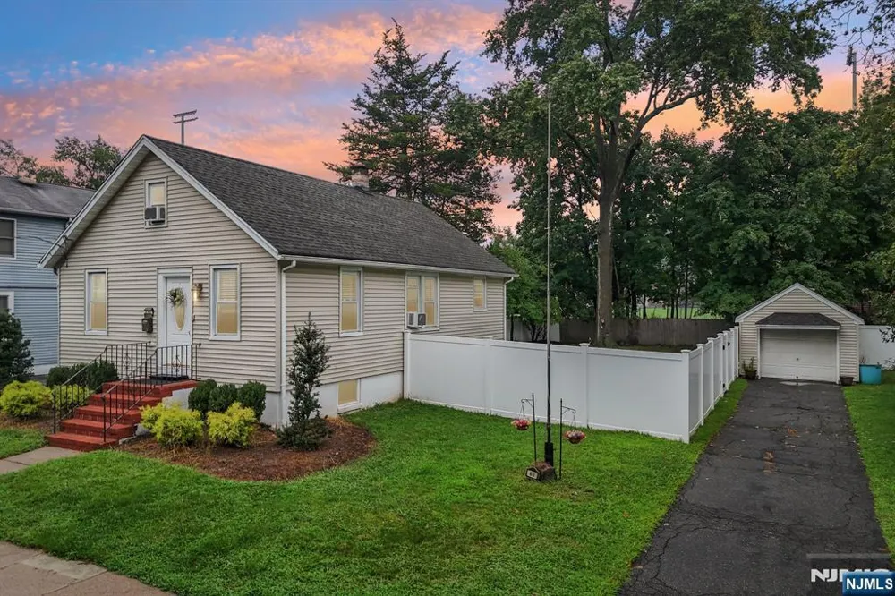 60 Palisade Avenue Emerson, NJ 07630