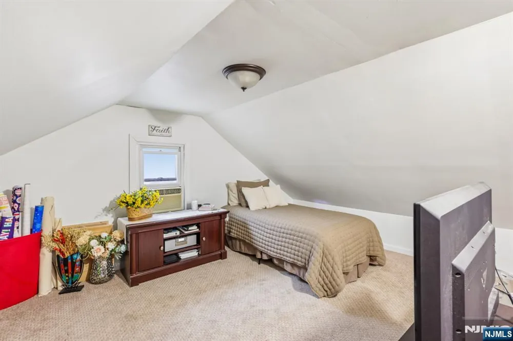 60 Palisade Avenue Emerson, NJ 07630