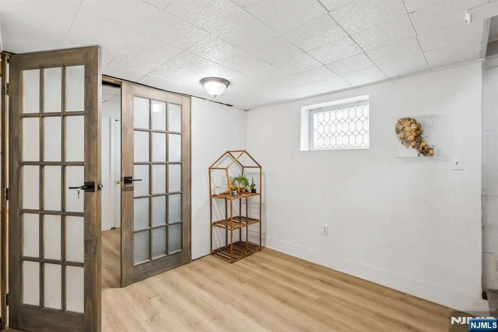 60 Palisade Avenue Emerson, NJ 07630