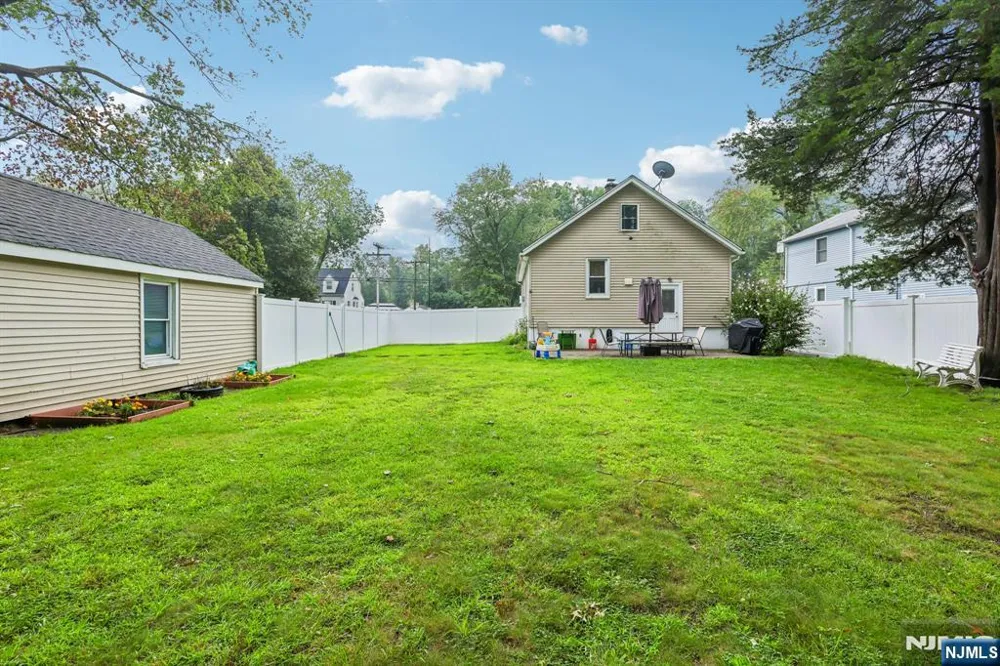 60 Palisade Avenue Emerson, NJ 07630