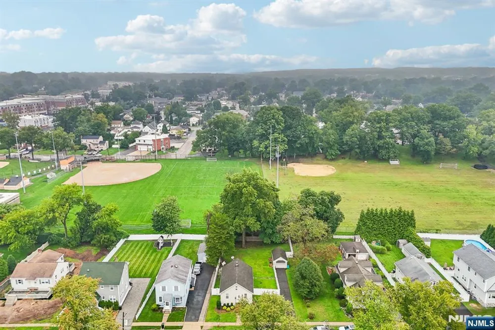 60 Palisade Avenue Emerson, NJ 07630