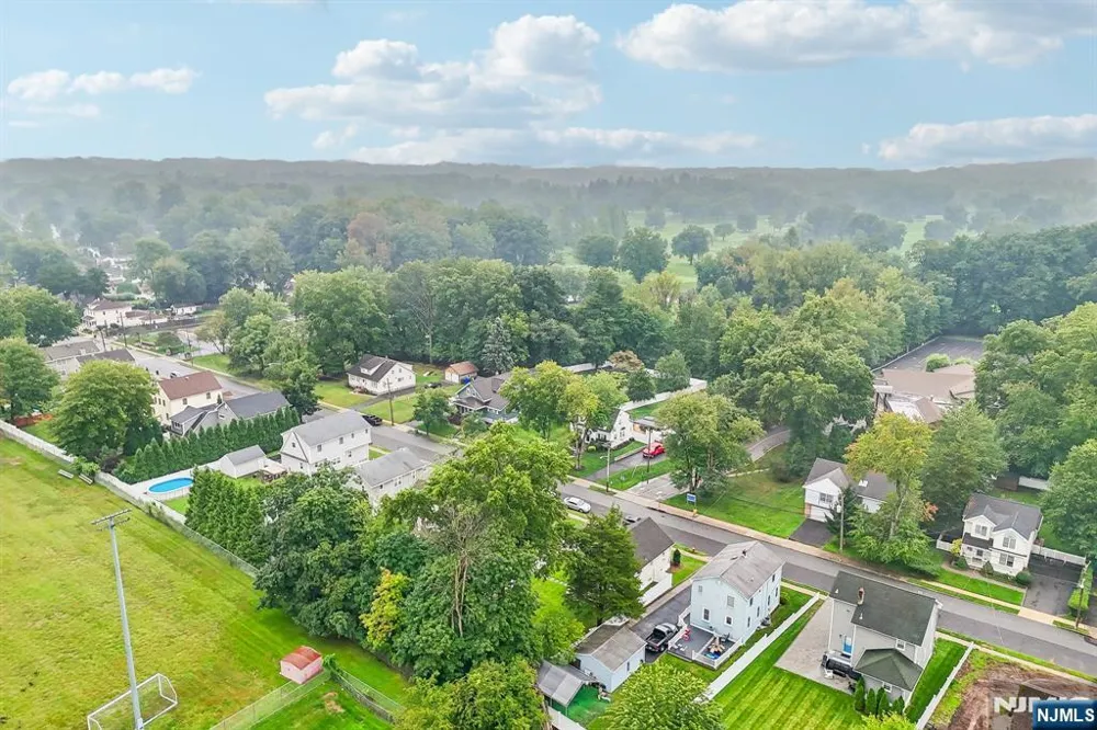 60 Palisade Avenue Emerson, NJ 07630