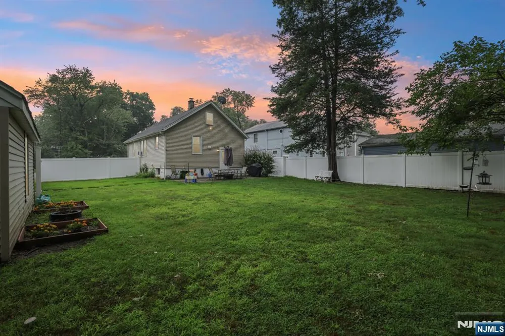 60 Palisade Avenue Emerson, NJ 07630