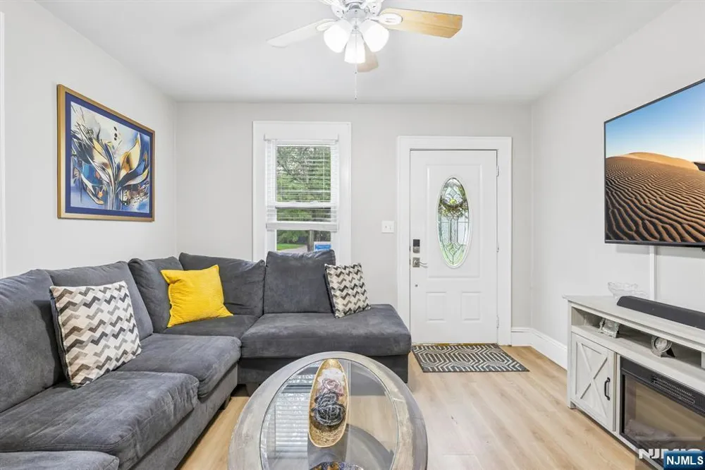 60 Palisade Avenue Emerson, NJ 07630